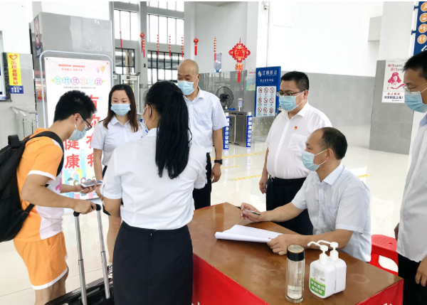 鄱陽長運 “德爾塔”來襲 圖片 繃緊防控之弦