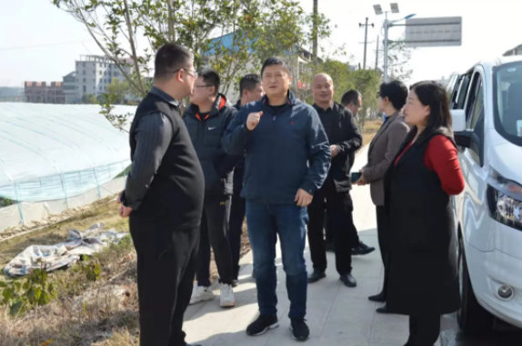 占梁一行實(shí)地調(diào)研九江長運(yùn)永修公司 虬津至南昌定制班線工作開展情況