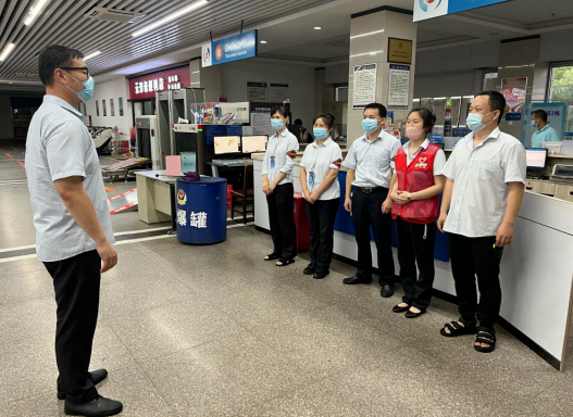 都市城際公交:徐坊客運(yùn)分公司開展汛期安全自查
