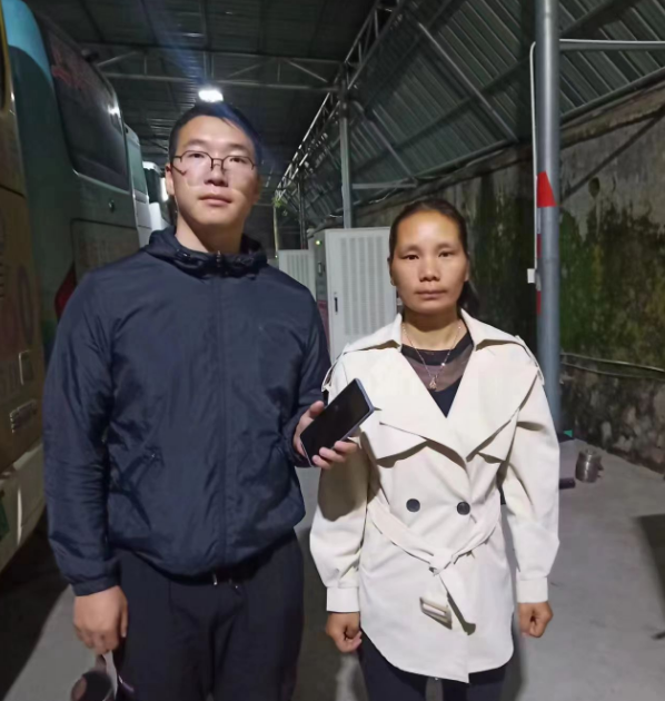 上饒汽運:緊急尋手機 物歸原主獲謝意