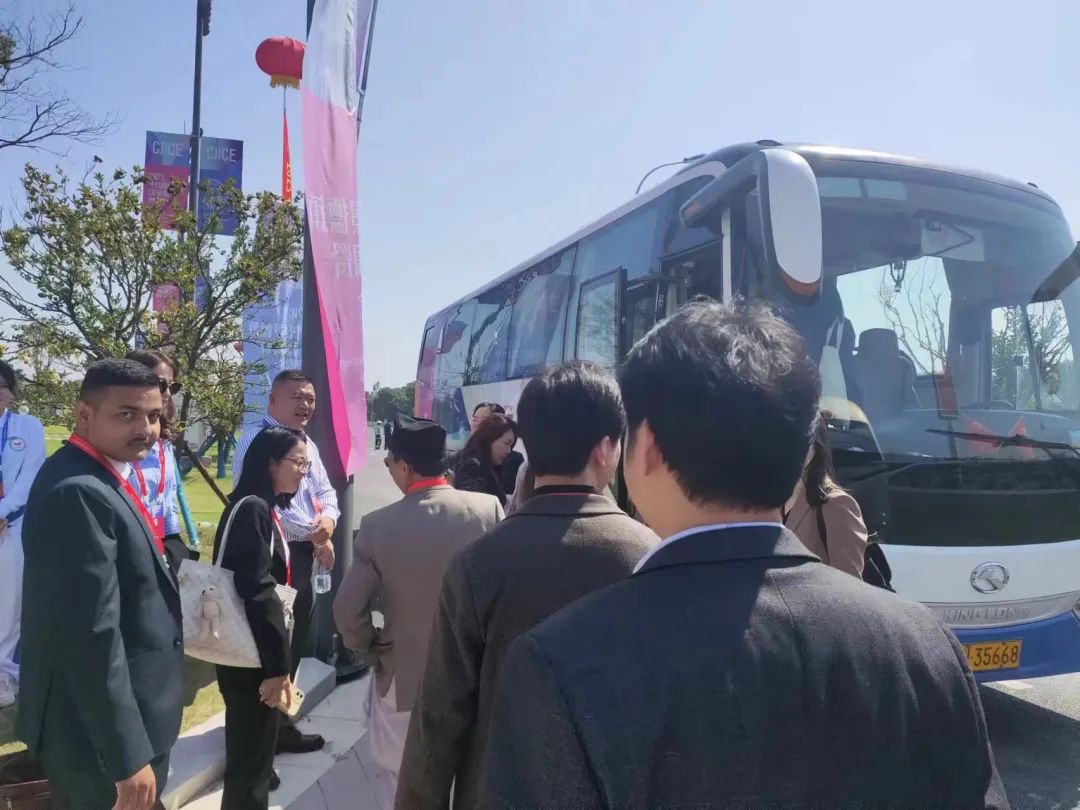 景德鎮(zhèn)長運:助力瓷博會 完成后勤運輸保障任務