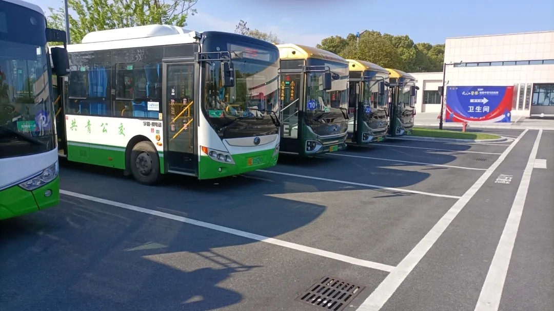 九江長運(yùn):共青公司圓滿完成2024年九江警察首屆半程馬拉松賽運(yùn)輸任務(wù)
