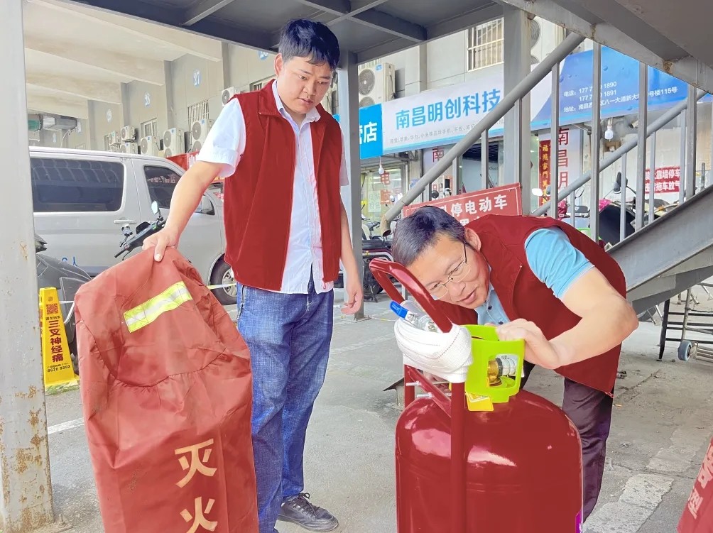 長(zhǎng)運(yùn)物業(yè):開展“五一”節(jié)前大排查 把好消防“安全關(guān)”