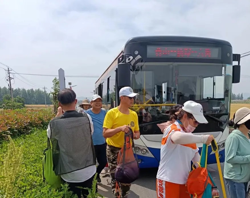 生產(chǎn)經(jīng)營 || ??馬鞍山長客:?坐著公交去旅游